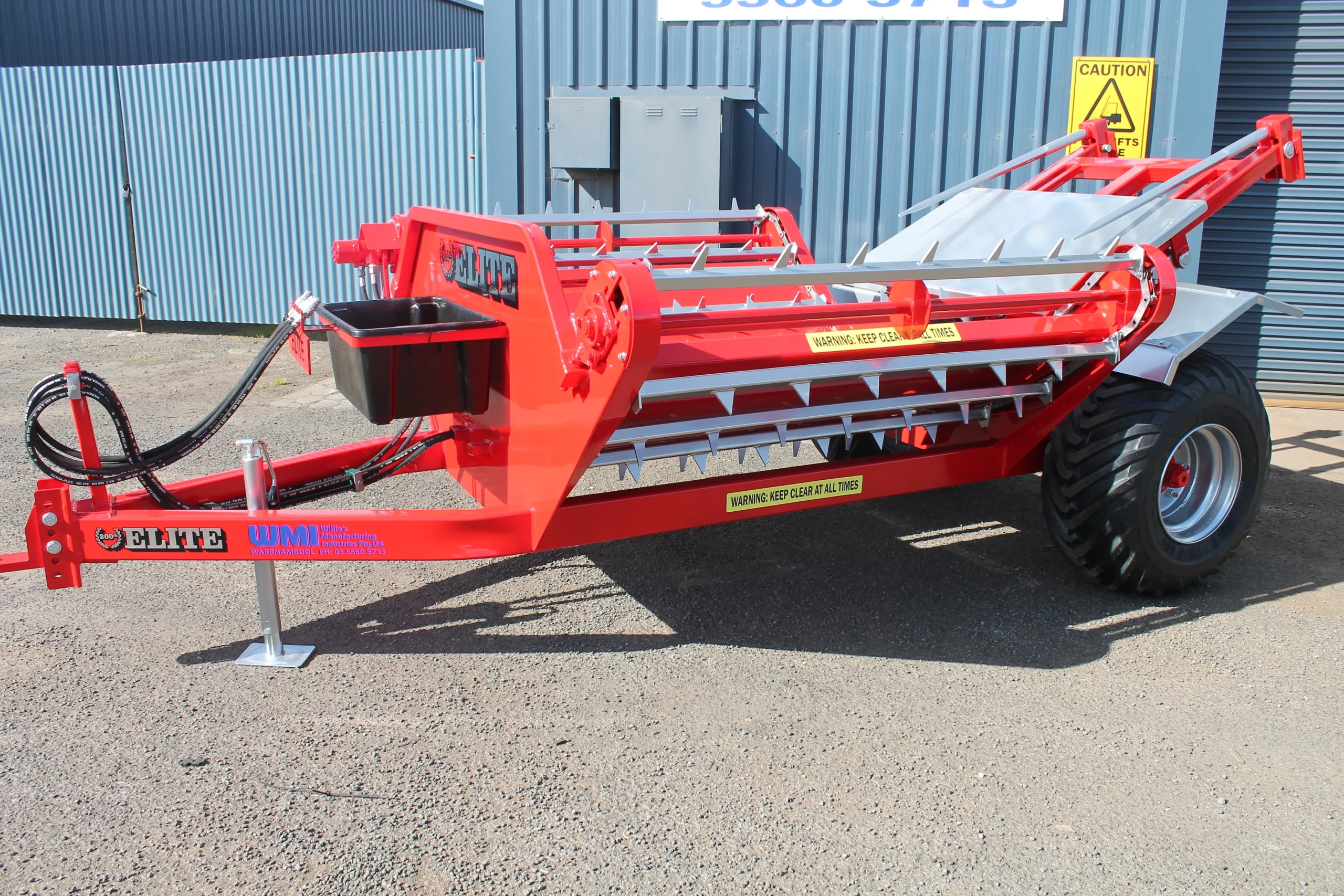 ELITE ROUND BALE FEEDER » Equipment At Nicholls