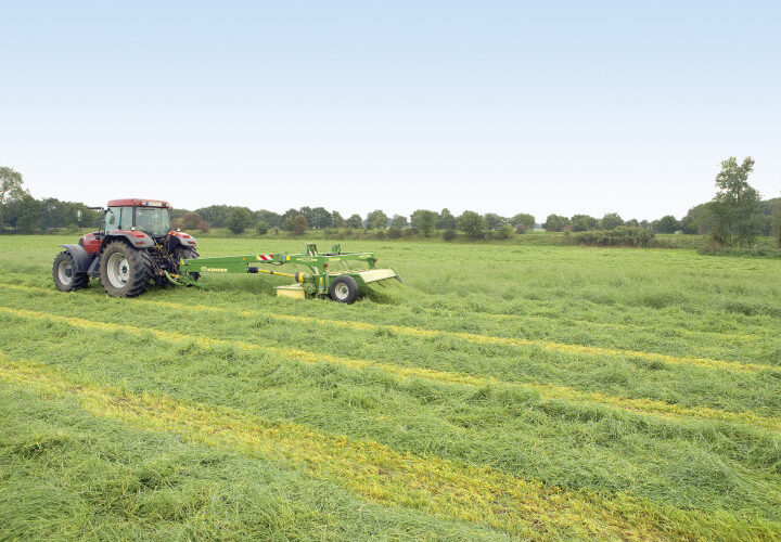 EasyCut-Trailed-Krone-Mowers-Australia