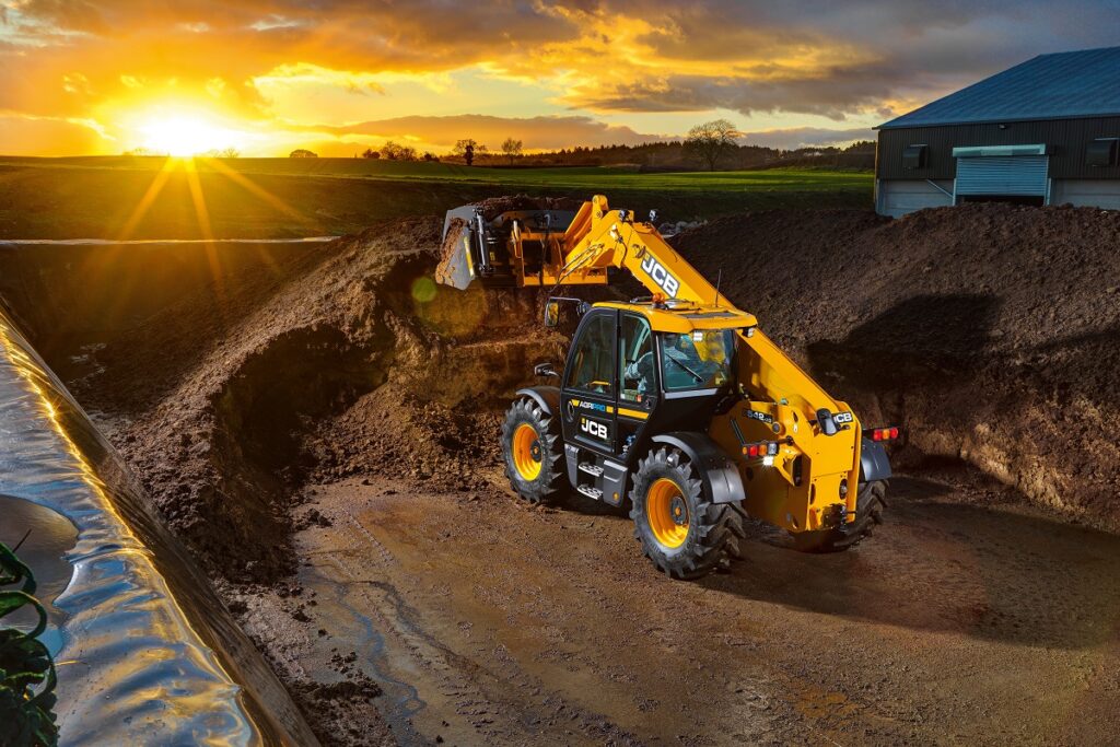 JCB 542-70 AGRI TELEHANDLER for sale at Nicholls Machinery